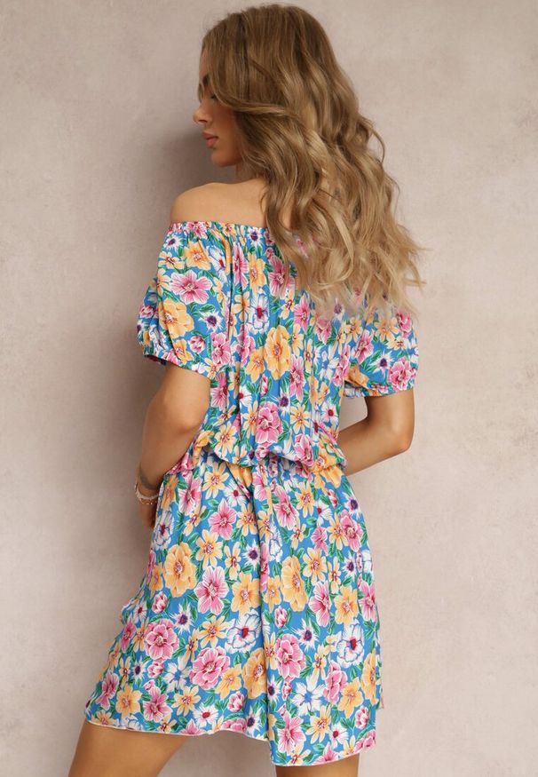 Renee - Niebieska Sukienka Hiszpanka z Wiskozy i Gumką w Talii Pellin. Typ kołnierza: dekolt hiszpanka. Kolor: niebieski. Materiał: wiskoza. Długość rękawa: krótki rękaw