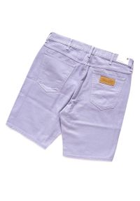 Wrangler - SPODENKI WRANGLER 5 POCKET SHORT HEIRLOOM LILAC W14CLV33C. Materiał: jeans. Wzór: aplikacja