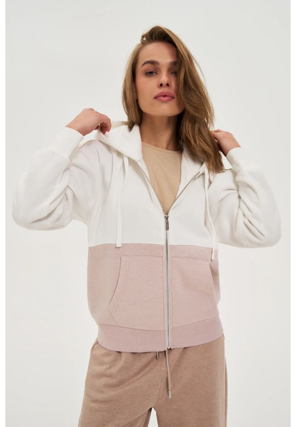 MOODO - Bluza zapinana na zamek beżowa. Kolor: beżowy. Materiał: poliester, bawełna