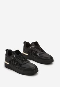 Renee - Czarne Sneakersy Ozdobione Metaliczną Wstawką i Tweedowym Materiałem Nixinia. Kolor: czarny. Materiał: materiał. Wzór: aplikacja #3