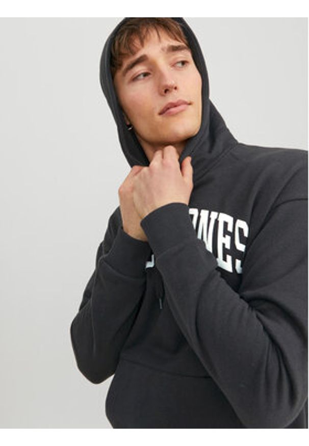 Jack & Jones Bluza Josh 12236513 Czarny Standard Fit. Kolor: czarny. Materiał: syntetyk, bawełna