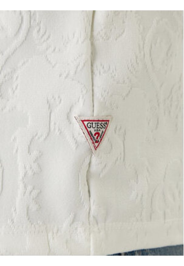 Guess Polo M6RP25 KCFE2 Écru Regular Fit. Typ kołnierza: polo. Kolor: kremowy. Materiał: syntetyk