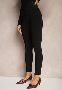 Renee - Czarne Casualowe Legginsy Bawełniane High Waist Riekana. Okazja: na co dzień. Stan: podwyższony. Kolor: czarny. Materiał: bawełna. Styl: casual #3