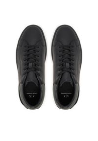 Armani Exchange Sneakersy XUX123 XV534 MZ262 Czarny. Kolor: czarny. Materiał: skóra