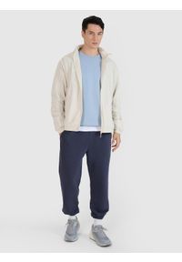 4f - 4F Bluza dresowa nierozpinana bez kaptura męska - niebieska M. Okazja: na co dzień. Typ kołnierza: bez kaptura. Kolor: niebieski. Materiał: dresówka. Wzór: gładki, ze splotem. Styl: klasyczny, sportowy, casual