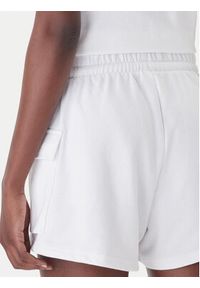 Adidas - adidas Szorty sportowe Essentials Small Logo French Terry Cargo JD9945 Biały Loose Fit. Kolor: biały. Materiał: syntetyk #5