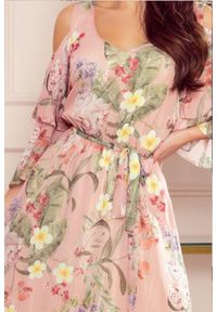 Numoco - Zwiewna szyfonowa sukienka w kwiaty rozcięte rękawy różowa. Kolor: różowy. Materiał: szyfon. Długość rękawa: krótki rękaw. Wzór: kwiaty #4