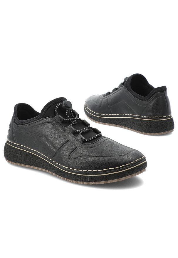 Półbuty damskie Rieker, naturalna skóra licowa wsuwane i na lekkim koturnie, czarne, 50960-00. Okazja: na co dzień, na spacer. Zapięcie: bez zapięcia. Kolor: czarny. Materiał: skóra. Szerokość cholewki: normalna. Obcas: na koturnie. Styl: casual