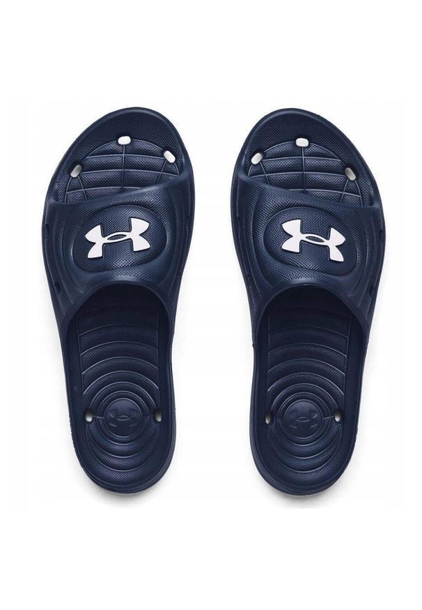 Klapki na basen męskie Under Armour Locker IV SL. Zapięcie: bez zapięcia. Kolor: biały, wielokolorowy, niebieski. Materiał: guma, materiał, syntetyk. Szerokość cholewki: normalna. Sport: pływanie, turystyka piesza