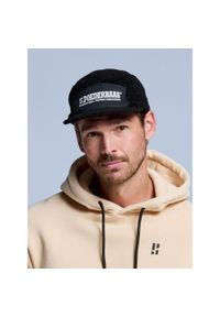 POEDERBAAS - Czapka Ted 5-panelowa Czarna. Kolor: czarny. Sezon: zima. Styl: sportowy #1