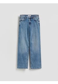 Reserved - Jeansy straight ze średnim stanem - niebieski. Kolor: niebieski