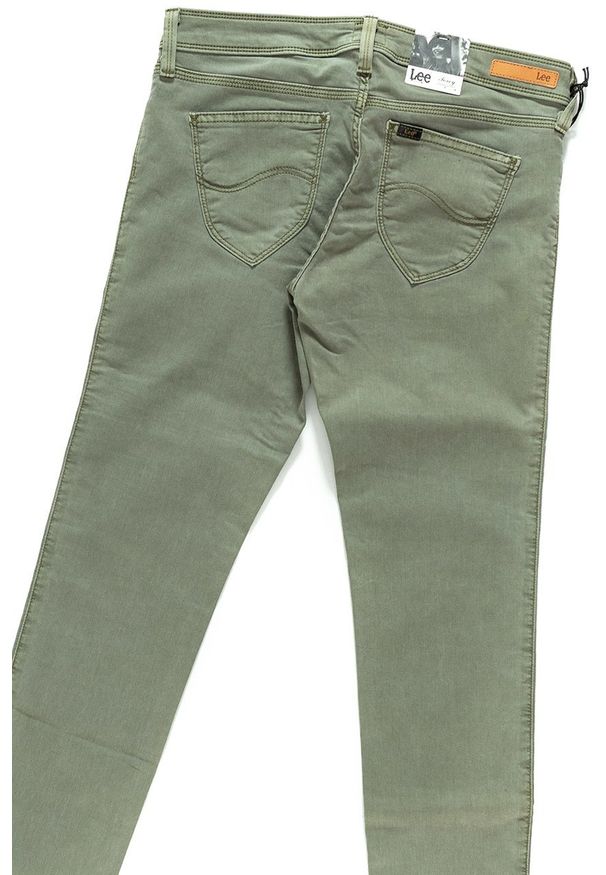 Lee - JEANSY DAMSKIE LEE TOXEY GREEN L527BF91 OUTLET. Stan: obniżony. Wzór: jednolity