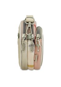 Srebrna Oryginalna Średnia Torebka Na Ramię Anekke Z Serii Alma. Kolor: srebrny. Wzór: aplikacja. Dodatki: z breloczkiem, z aplikacjami. Materiał: zdobione. Rozmiar: średnie. Styl: casual. Rodzaj torebki: na ramię #5