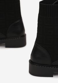 Born2be - Czarne Botki Sznurowane z Elastyczną Cholewką Caelis. Nosek buta: okrągły. Zapięcie: sznurówki. Kolor: czarny. Materiał: jeans, dzianina, materiał, prążkowany. Szerokość cholewki: normalna. Wzór: aplikacja #2