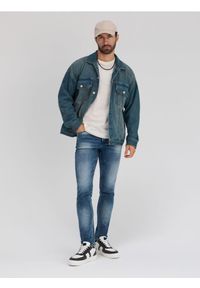 Sinsay - Jeansy slim fit - niebieski. Kolor: niebieski. Długość: długie