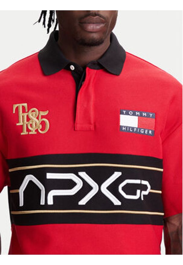 TOMMY HILFIGER - Tommy Hilfiger Polo F1 Movie Race Day MW0MW41393 Czerwony Relaxed Fit. Typ kołnierza: polo. Kolor: czerwony. Materiał: bawełna
