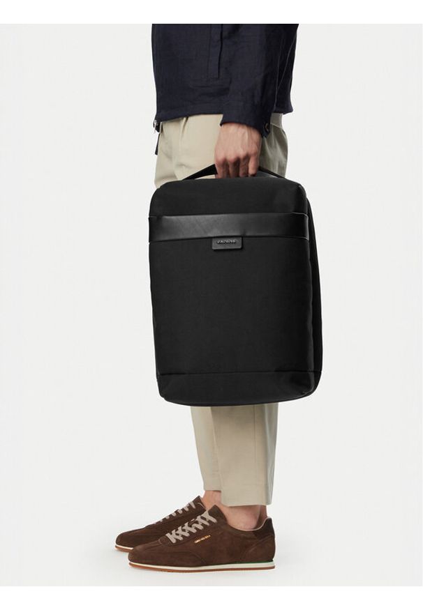 Gino Rossi - GINO ROSSI Plecak CEO-GIN-KL-001-09 Czarny. Kolor: czarny. Materiał: materiał