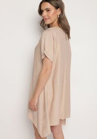 Born2be - Beżowa Pudełkowa Sukienka z Asymetrycznym Dołem Iffusa. Okazja: na co dzień. Kolor: beżowy. Długość rękawa: krótki rękaw. Typ sukienki: asymetryczne. Styl: casual #4