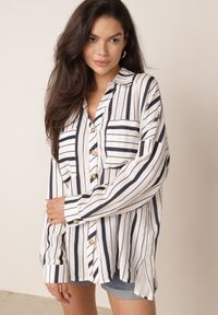 Born2be - Niebieska Letnia Koszula Oversize z Bawełny w Paski z Nietoperzowymi Rękawami Sheilla. Okazja: na co dzień. Kolor: niebieski. Materiał: bawełna. Wzór: paski. Sezon: lato. Styl: elegancki, casual #5