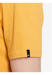 Quiksilver T-Shirt Between The Lines EQYZT07216 Żółty Regular Fit. Kolor: żółty. Materiał: bawełna