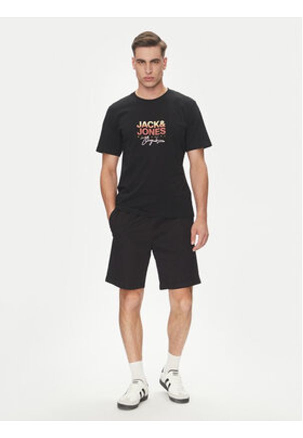 Jack & Jones - Jack&Jones Szorty materiałowe Jaiden 12274983 Czarny Relaxed Fit. Kolor: czarny. Materiał: bawełna