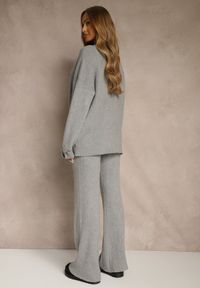 Renee - Ciemnoszary Komplet z Wełną i Bawełną Sweter z Guzikami i Szerokie Spodnie Reinelia. Kolor: szary. Materiał: wełna, bawełna #2