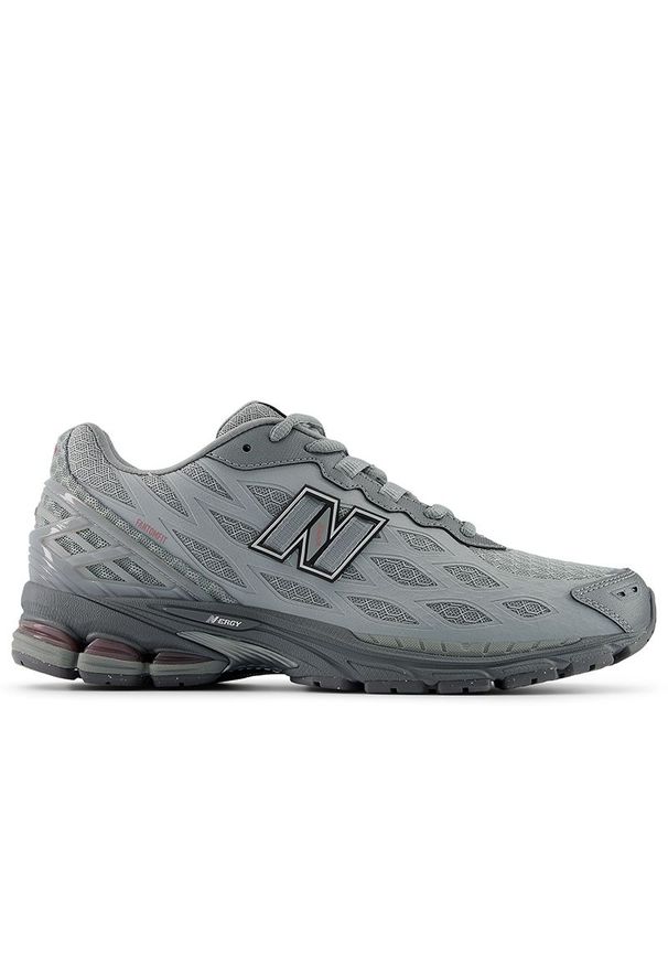 Buty unisex New Balance U190656T - szare. Kolor: szary. Materiał: guma, syntetyk, materiał. Szerokość cholewki: normalna. Sport: turystyka piesza