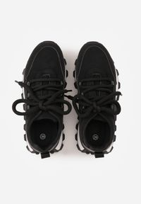 Renee - Czarne Sneakersy na Platformie Ozdobionej Tłoczeniem Zerla. Okazja: na co dzień. Kolor: czarny. Materiał: jeans. Wzór: aplikacja. Obcas: na platformie #3