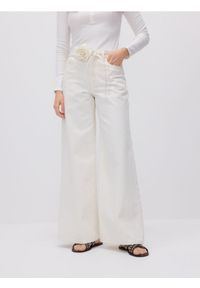 Reserved - Jeansy wide leg z ozdobną różą - złamana biel #1