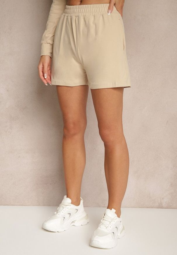 Renee - Beżowy Komplet z Bawełny w Sportowym Stylu Bluza z Kapturem i Szorty Izurea. Kolor: beżowy. Materiał: bawełna