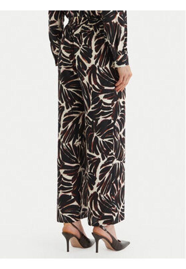 only - ONLY Spodnie materiałowe Nova 15264446 Czarny Regular Fit. Kolor: czarny. Materiał: wiskoza