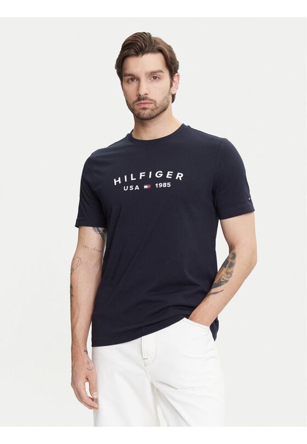 TOMMY HILFIGER - Tommy Hilfiger T-Shirt Fathers Day MW0MW39356 Granatowy Regular Fit. Kolor: niebieski. Materiał: bawełna