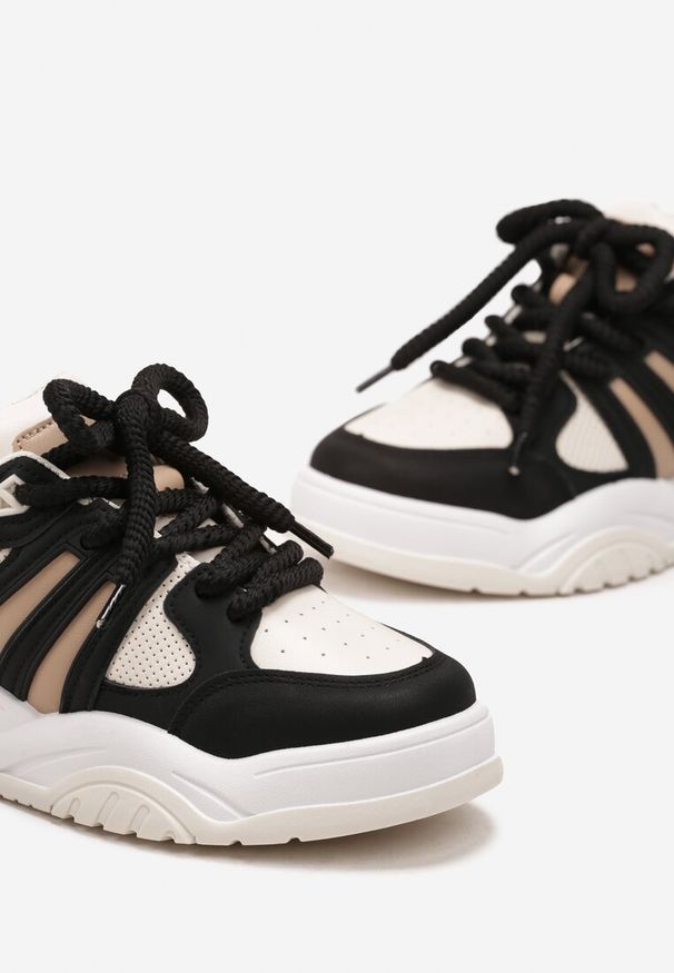Renee - Czarne Sneakersy na Grubej Podeszwie z Brokatem Lenema. Okazja: na co dzień. Kolor: czarny