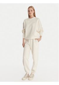 Guess Bluza V6RQ13 K9V31 Écru Regular Fit. Kolor: kremowy. Materiał: bawełna #5