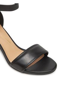 Clarks Sandały Ezoria Mae 26181295 Czarny. Kolor: czarny. Materiał: skóra #6