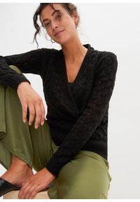 bonprix - Sweter ażurowy w optyce kopertowego. Kolor: czarny. Wzór: ażurowy #1