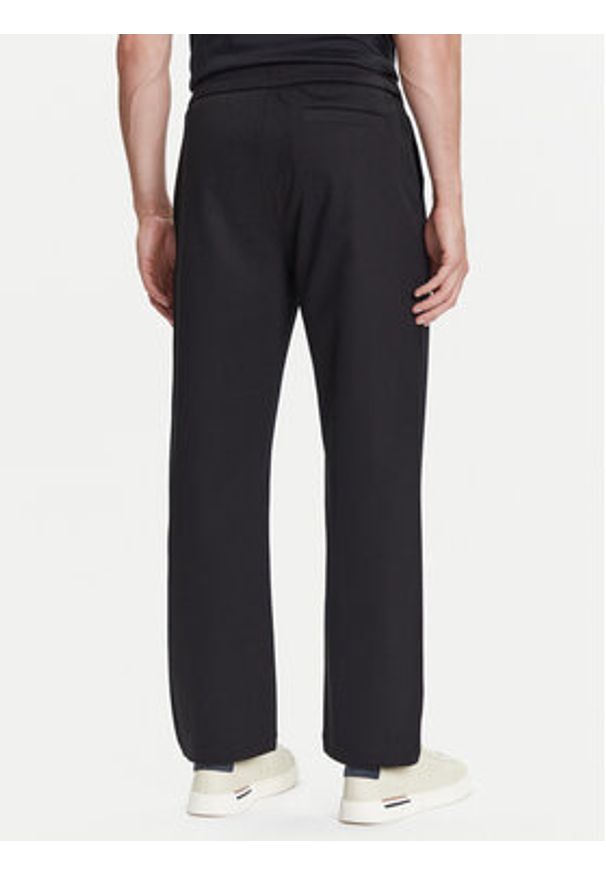 BOSS Spodnie dresowe C-Locsin 109 50543426 Czarny Regular Fit. Kolor: czarny. Materiał: bawełna