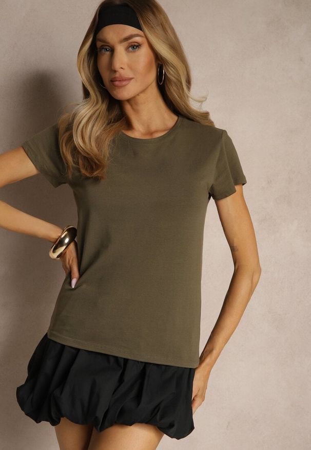 Renee - Ciemnozielony Basicowy T-shirt z Bawełny Mevolena. Okazja: na co dzień. Kolor: zielony. Materiał: bawełna. Styl: klasyczny, casual
