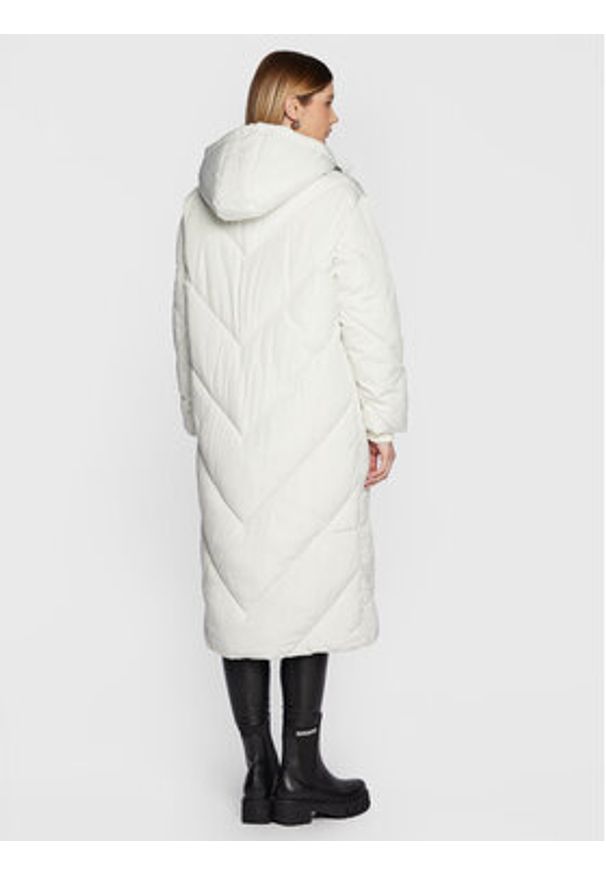 Hugo - HUGO Płaszcz zimowy Favella-1 50473930 Écru Relaxed Fit. Materiał: syntetyk. Sezon: zima