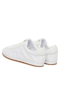 Guess Sneakersy 181758 Biały. Kolor: biały. Materiał: materiał #2