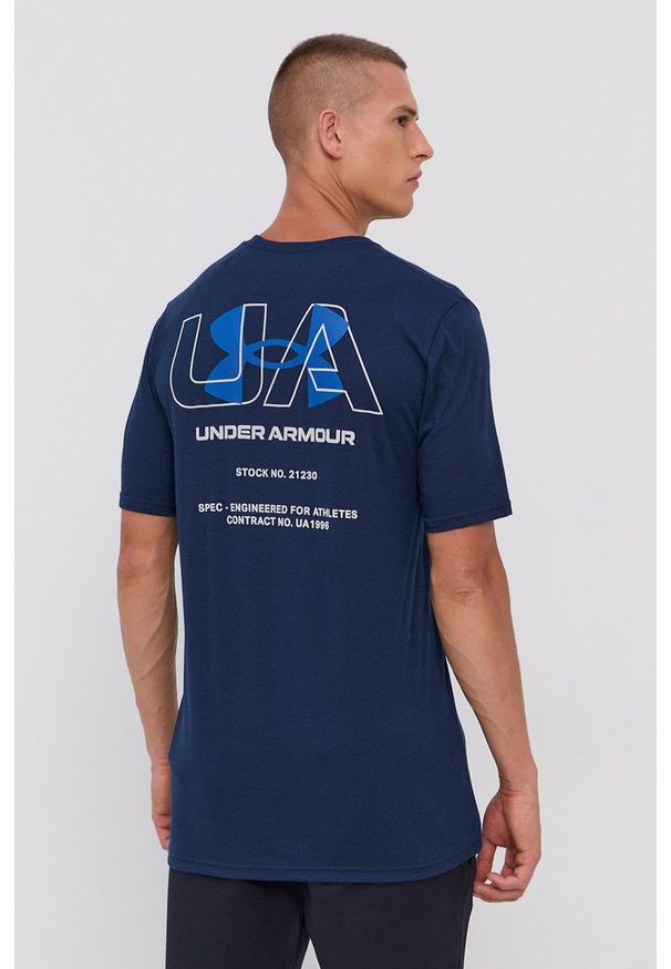 Under Armour - T-shirt. Kolor: niebieski. Materiał: dzianina. Wzór: nadruk