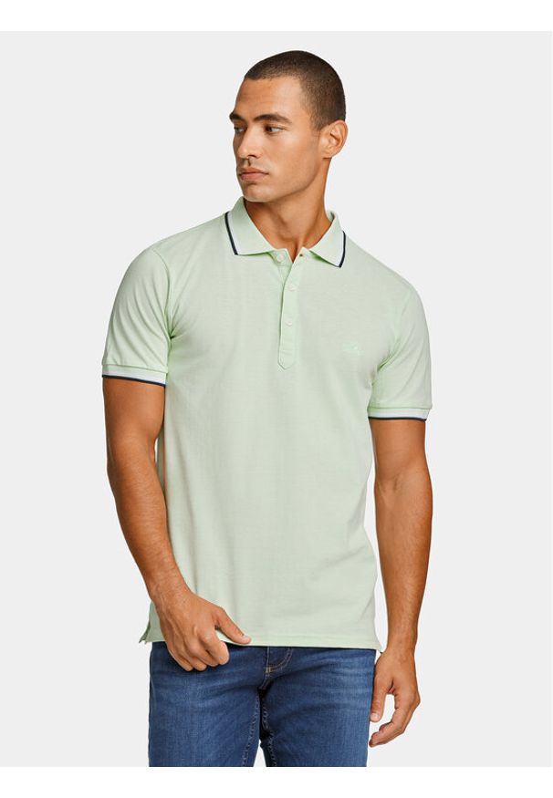 Lindbergh Polo 30-404010 Zielony Relaxed Fit. Typ kołnierza: polo. Kolor: zielony. Materiał: bawełna