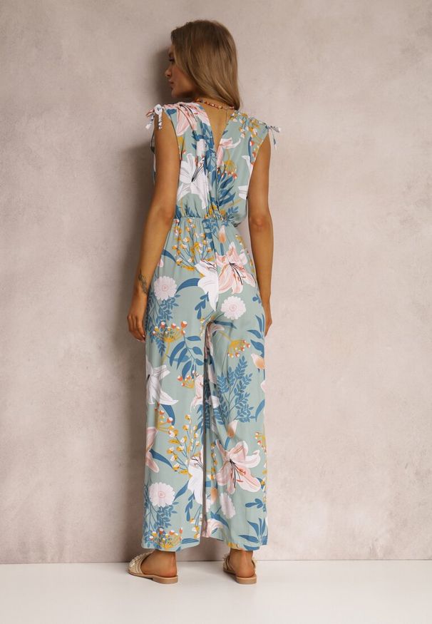 Renee - Miętowy Kombinezon Weeney. Okazja: na co dzień. Kolor: miętowy. Długość: długie. Wzór: kwiaty. Sezon: lato. Styl: boho, elegancki, casual