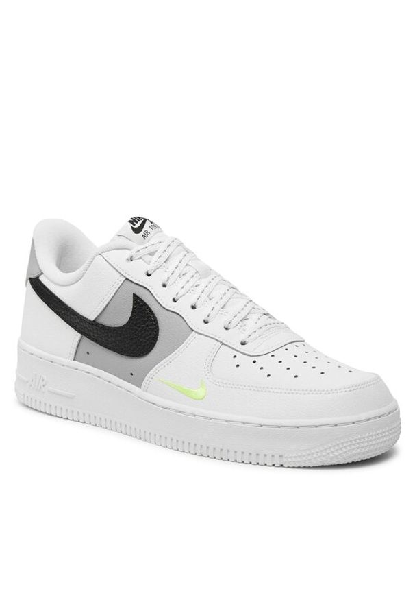 Nike Buty Air Force 1 '07 FQ2204 100 Biały. Kolor: biały. Materiał: skóra. Model: Nike Air Force