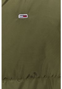 Tommy Jeans Kurtka puchowa damska kolor zielony zimowa. Okazja: na co dzień. Kolor: zielony. Materiał: puch. Sezon: zima. Styl: casual