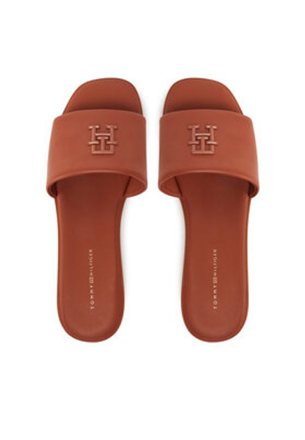 TOMMY HILFIGER - Tommy Hilfiger Klapki Th Logo Hardware Leather Mule FW0FW08806 Brązowy. Kolor: brązowy. Materiał: skóra