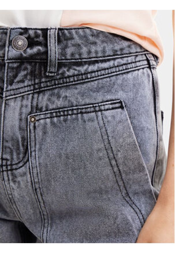 Desigual Jeansy Mackenzie 24SWDD56 Szary Straight Fit. Kolor: szary