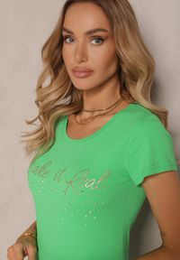 Renee - Zielony T-shirt z Bawełny Ozdobiony Napisem i Cyrkoniami Zreadia. Okazja: na co dzień. Kolor: zielony. Materiał: bawełna. Wzór: aplikacja, napisy. Styl: klasyczny, casual #3