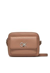 Calvin Klein Torebka Re-Lock Camera Bag_Epi Mono K60K611565 Beżowy. Kolor: beżowy. Materiał: skórzane