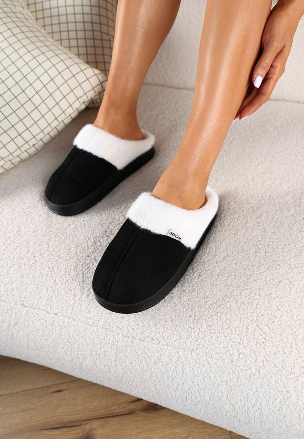 Born2be - Czarne Płaskie Kapcie z Futerkiem Leretha. Okazja: do domu. Kolor: czarny. Materiał: futro. Styl: elegancki